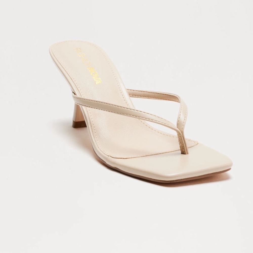 Off White Women's kitten heels